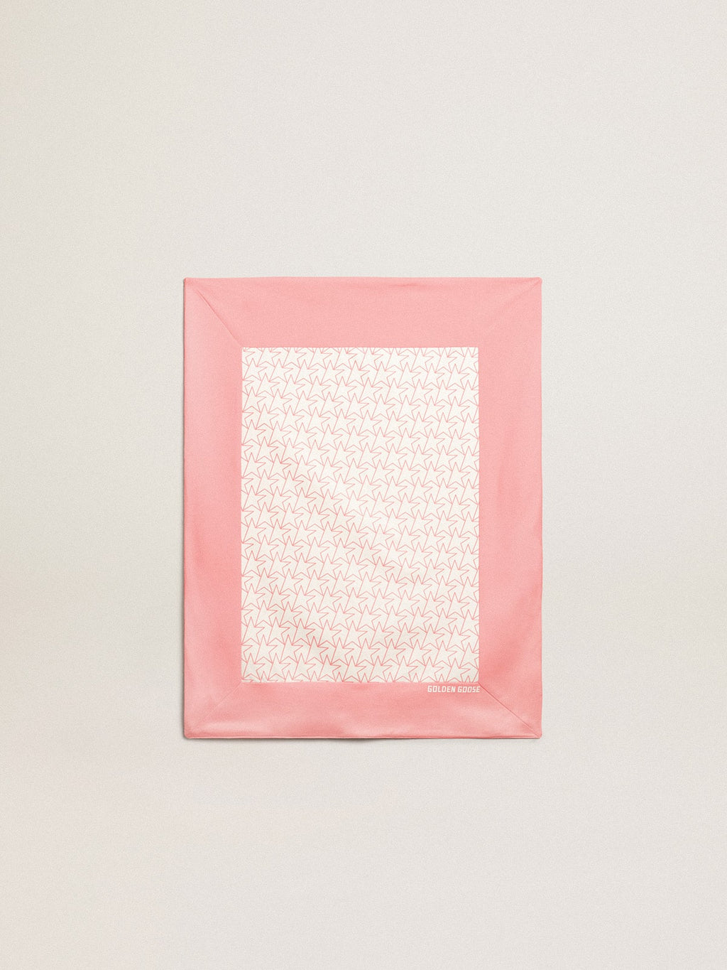 Baby gift set in white with pink trim and star