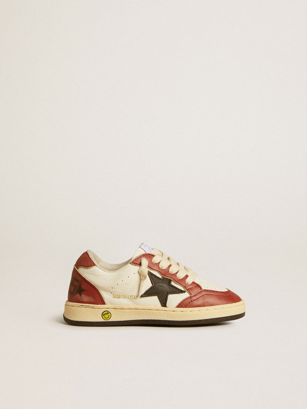 Ball Star Junior in nappa with black star and red leather inserts