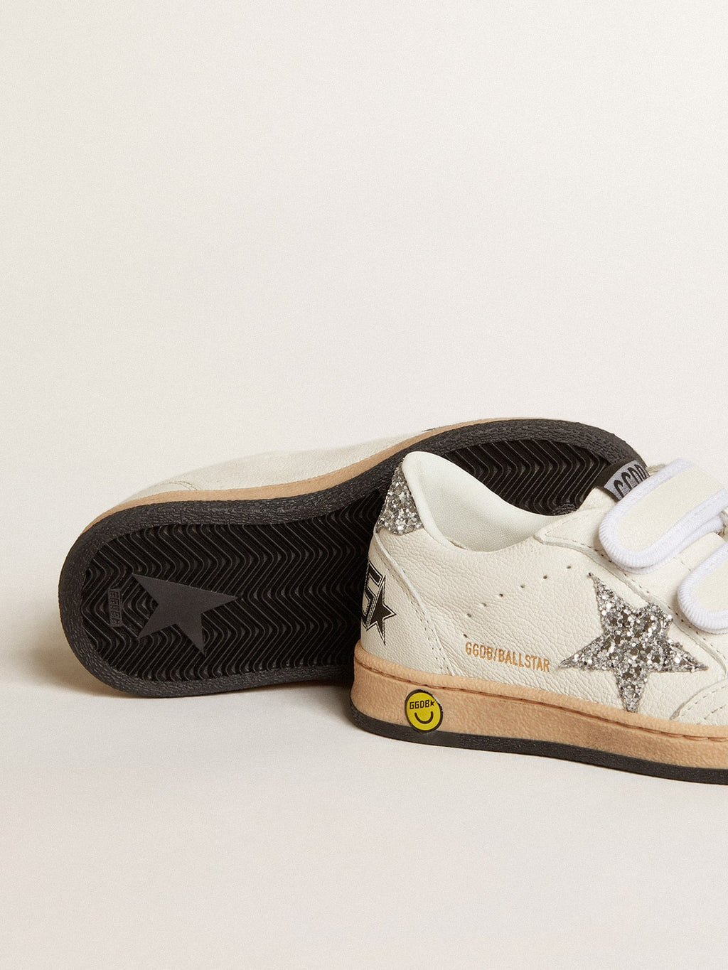 Ball Star Junior in nappa with silver glitter star and heel tab