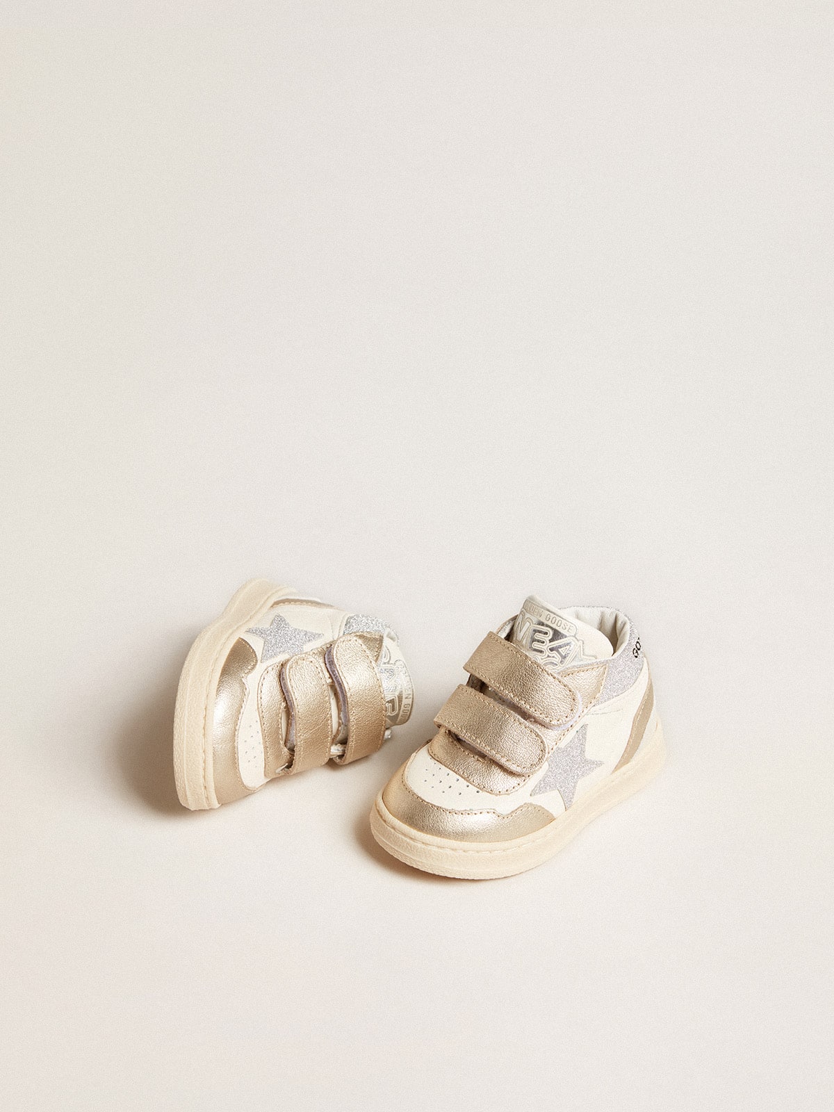 June Junior in nappa and metallic leather inserts with glitter star