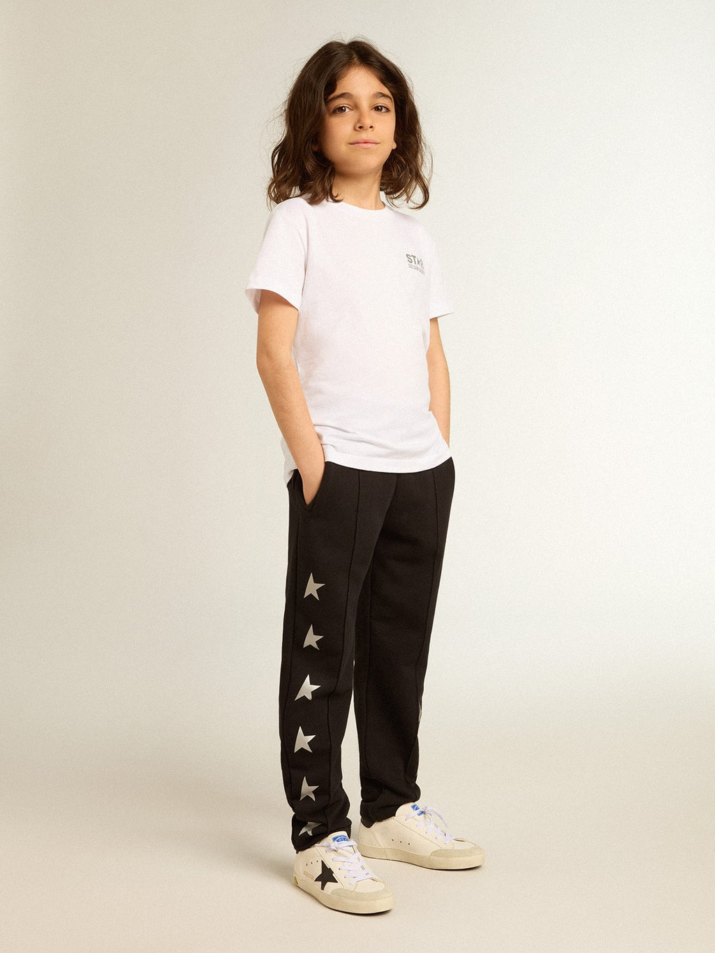 White T-shirt with contrasting silver logo on the front
