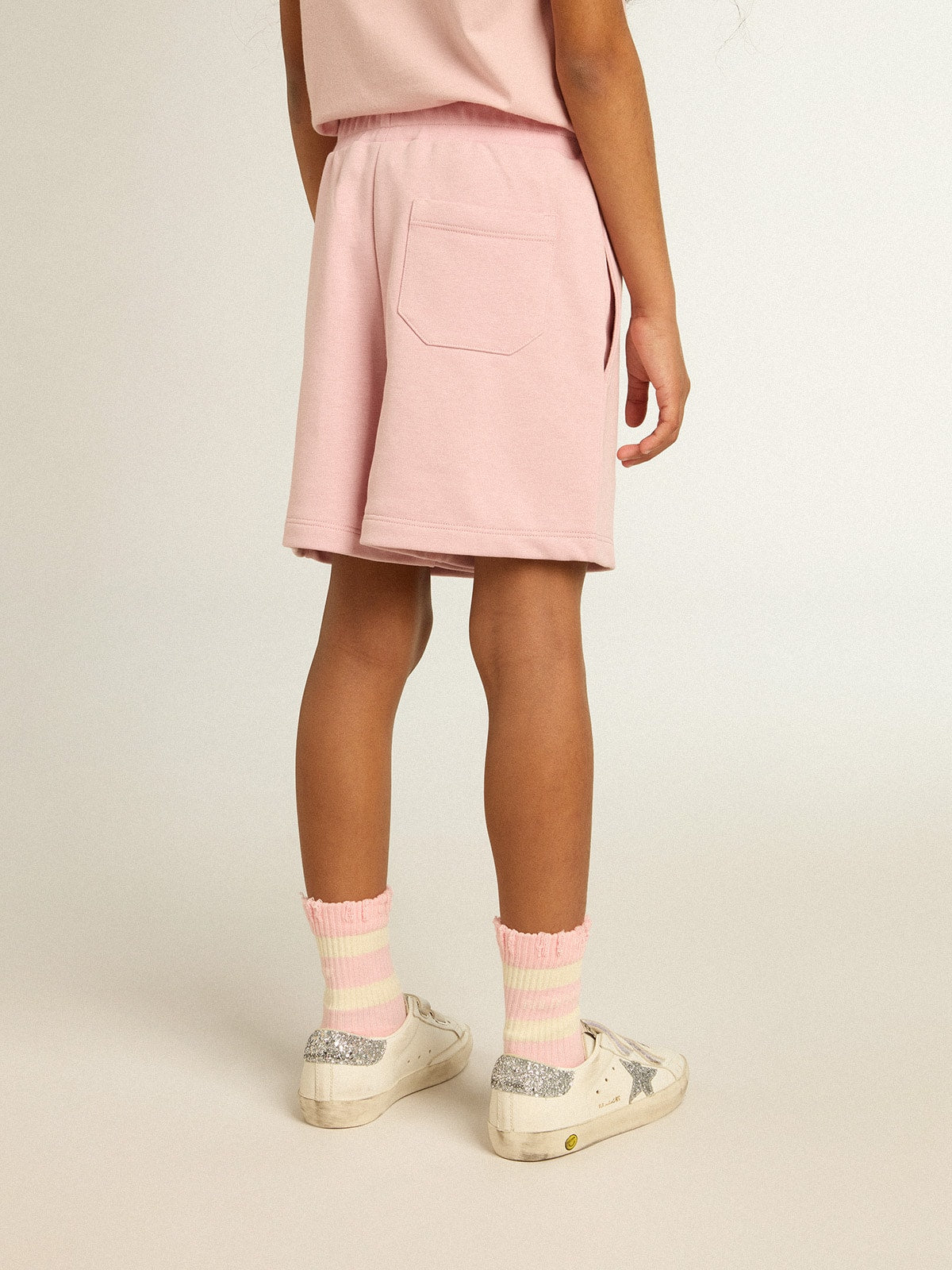 Girls’ shorts in pink with white star