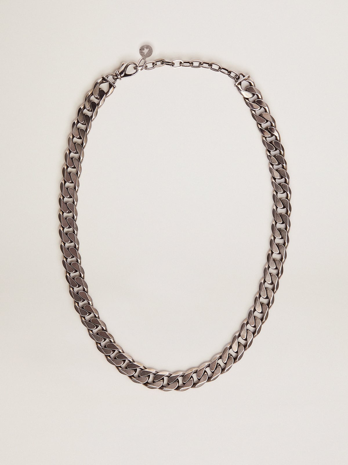 Men's antique silver-colored chain necklace