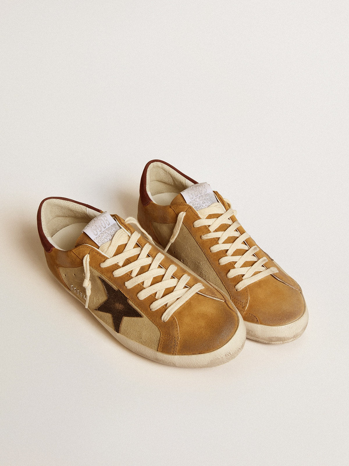 Men’s Super-Star in beige and caramel suede with black crackle leather star