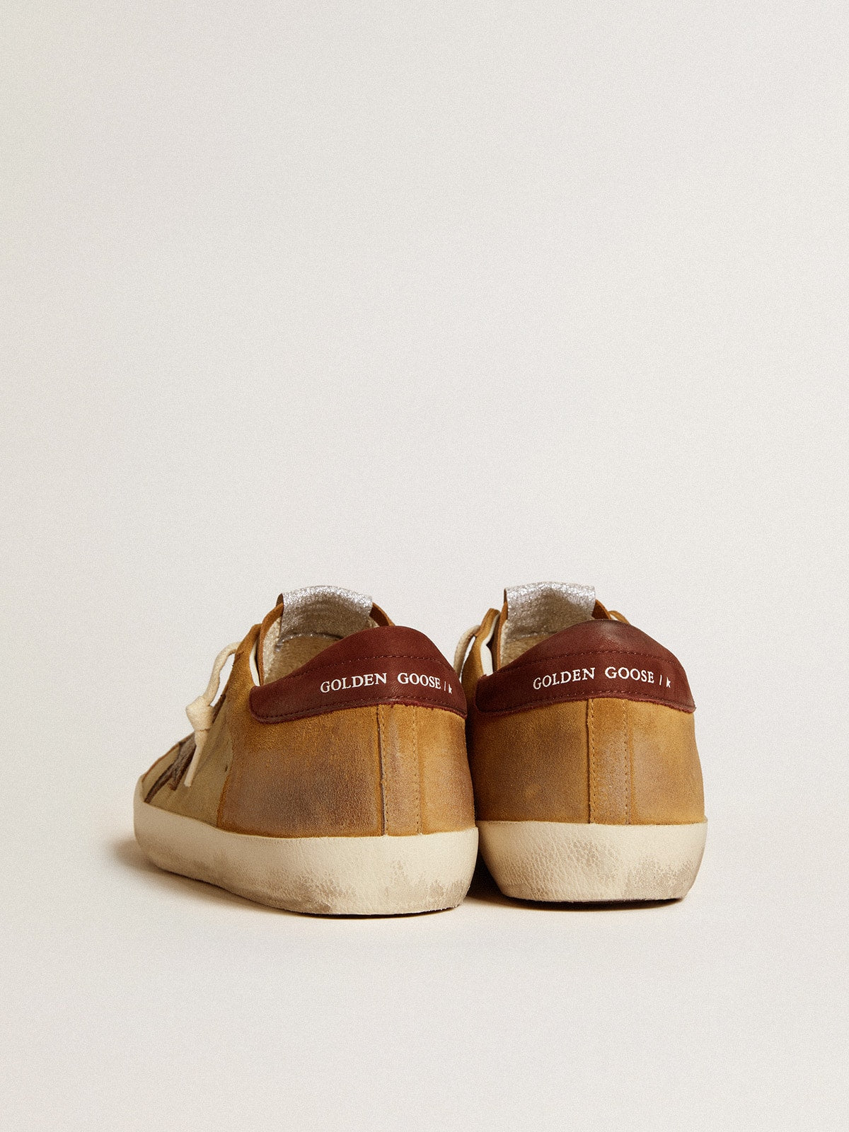 Men’s Super-Star in beige and caramel suede with black crackle leather star