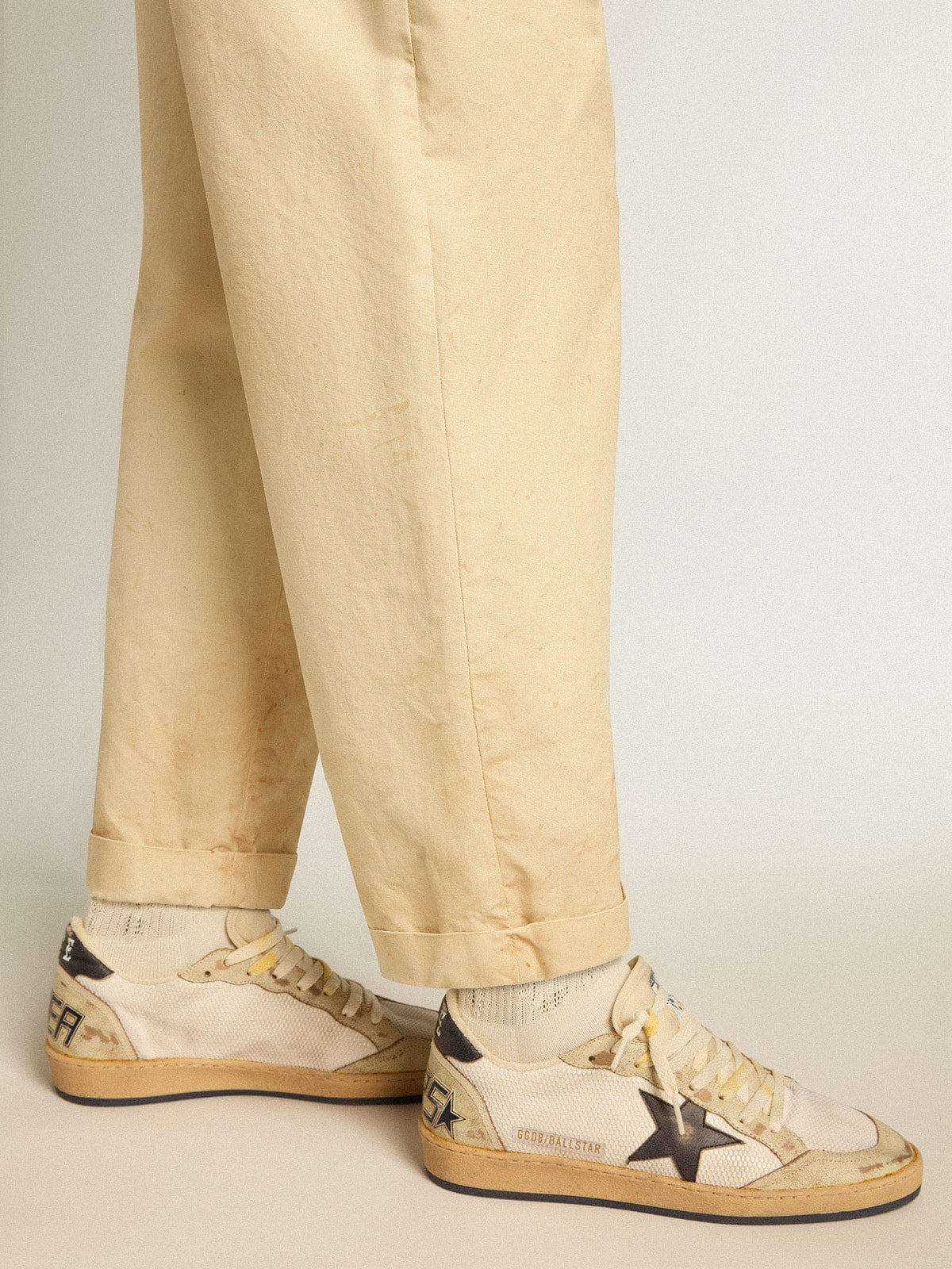 Ball Star in white mesh with vintage blue leather star and heel tab