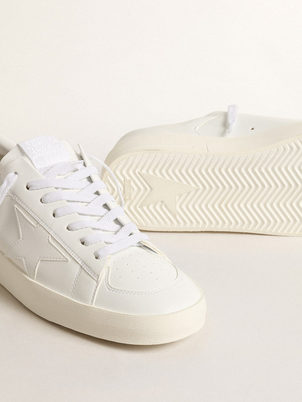 Men’s bio-based Stardan with white star and heel tab