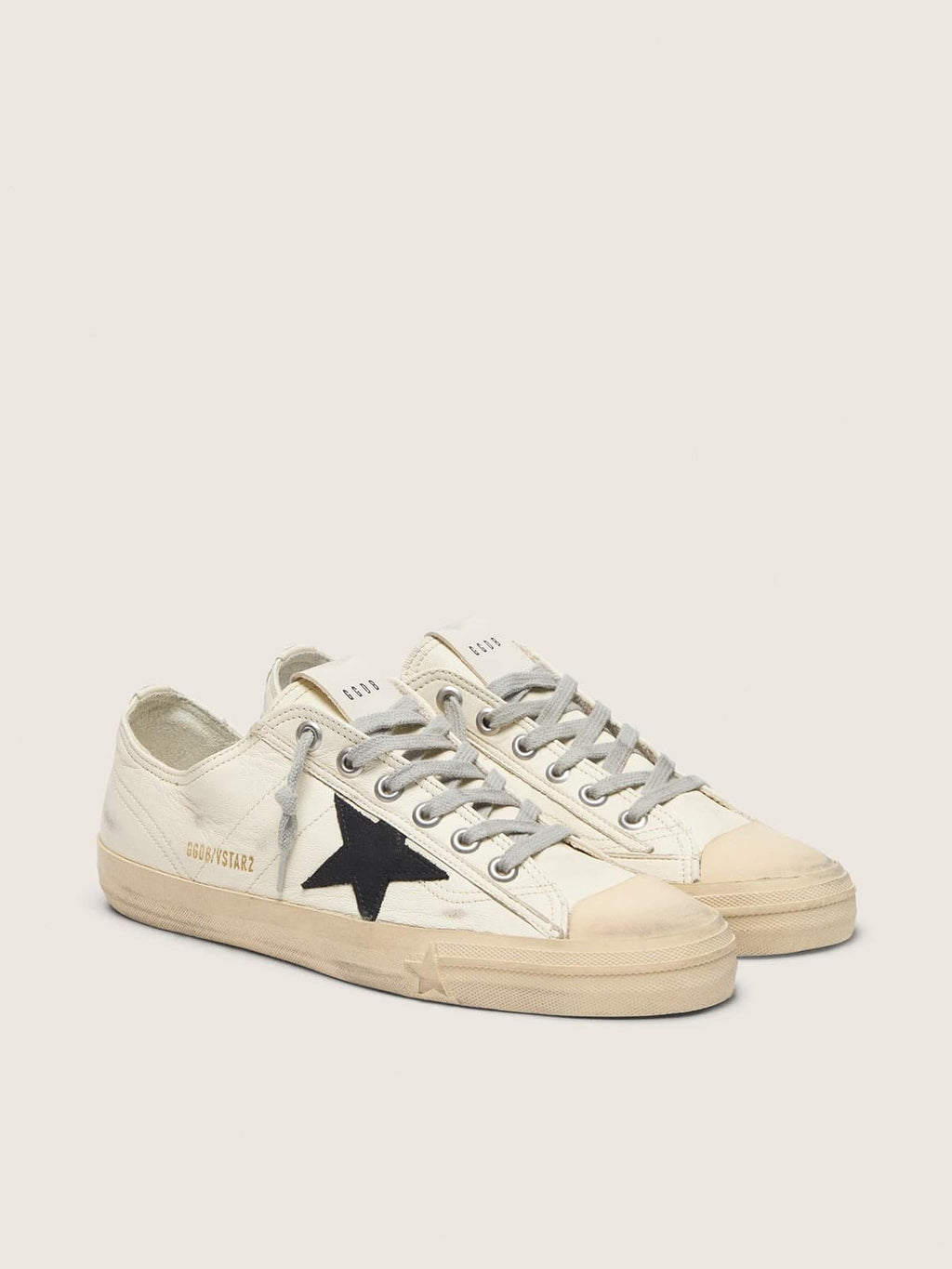 V-Star in nappa leather with black nubuck leather star