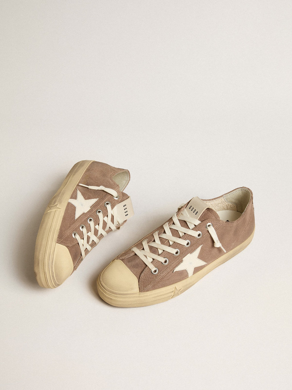V-Star in dove-gray suede with white nappa leather star