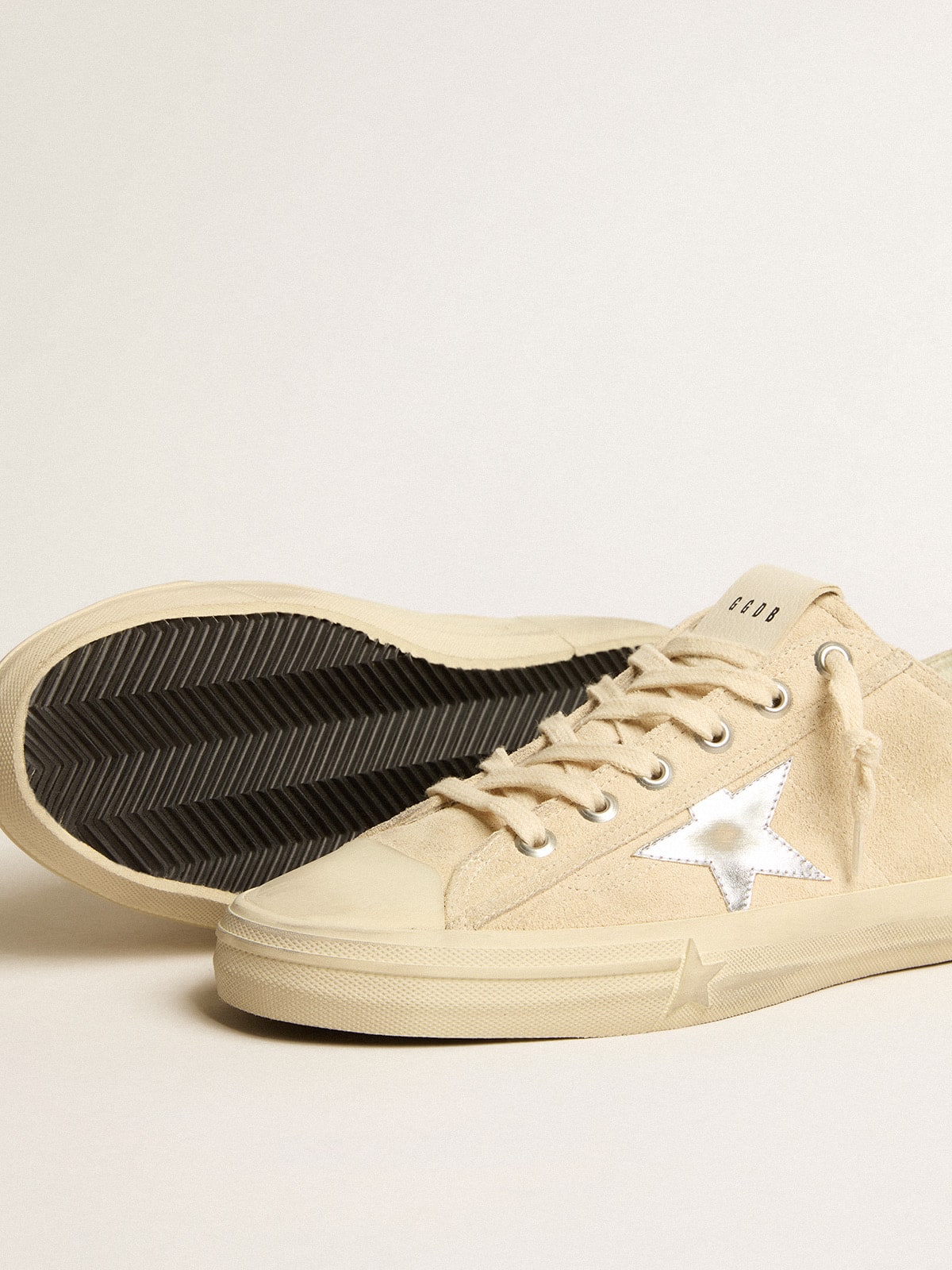 Men’s V-Star in pearl suede with silver metallic leather star