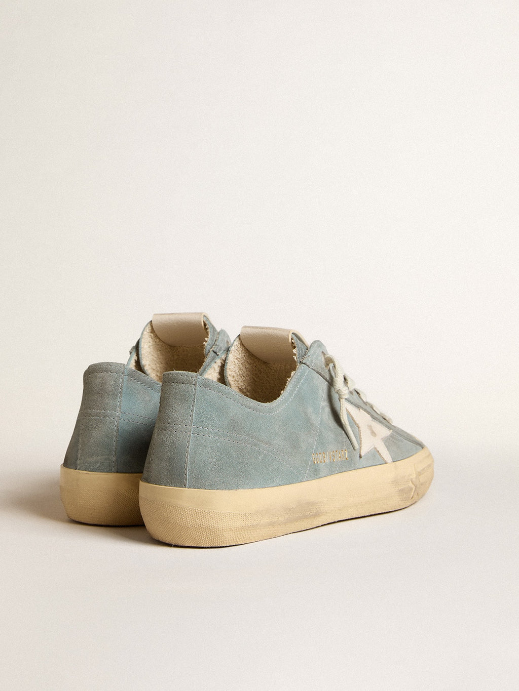 V-Star in silver-blue suede with white leather star