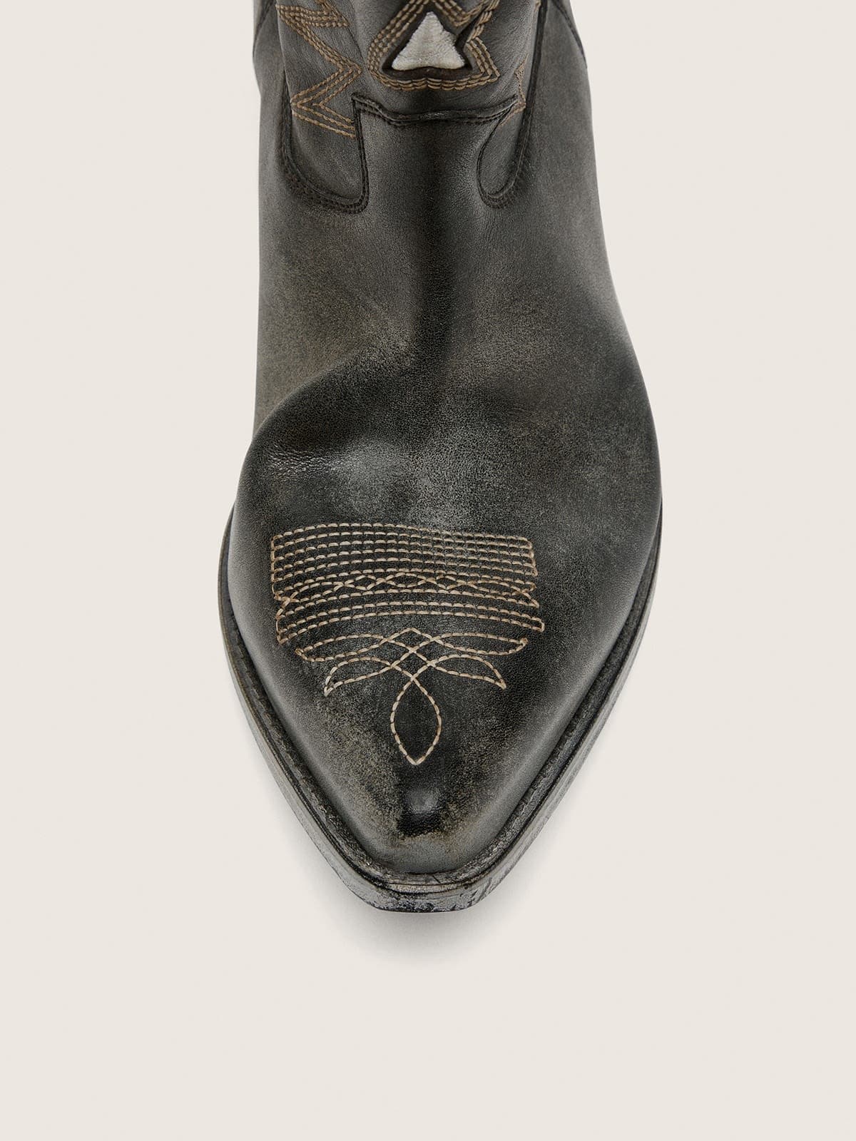 Men's low Wish Star boots in black leather with silver star
