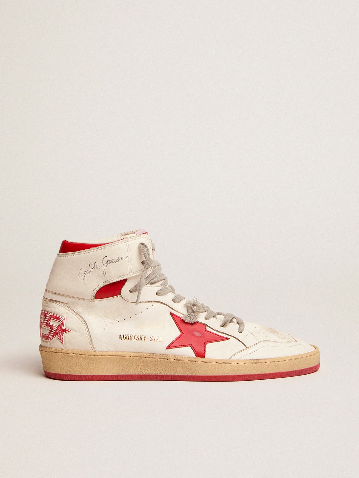 Men's Sky-Star with signature on the ankle and red inserts