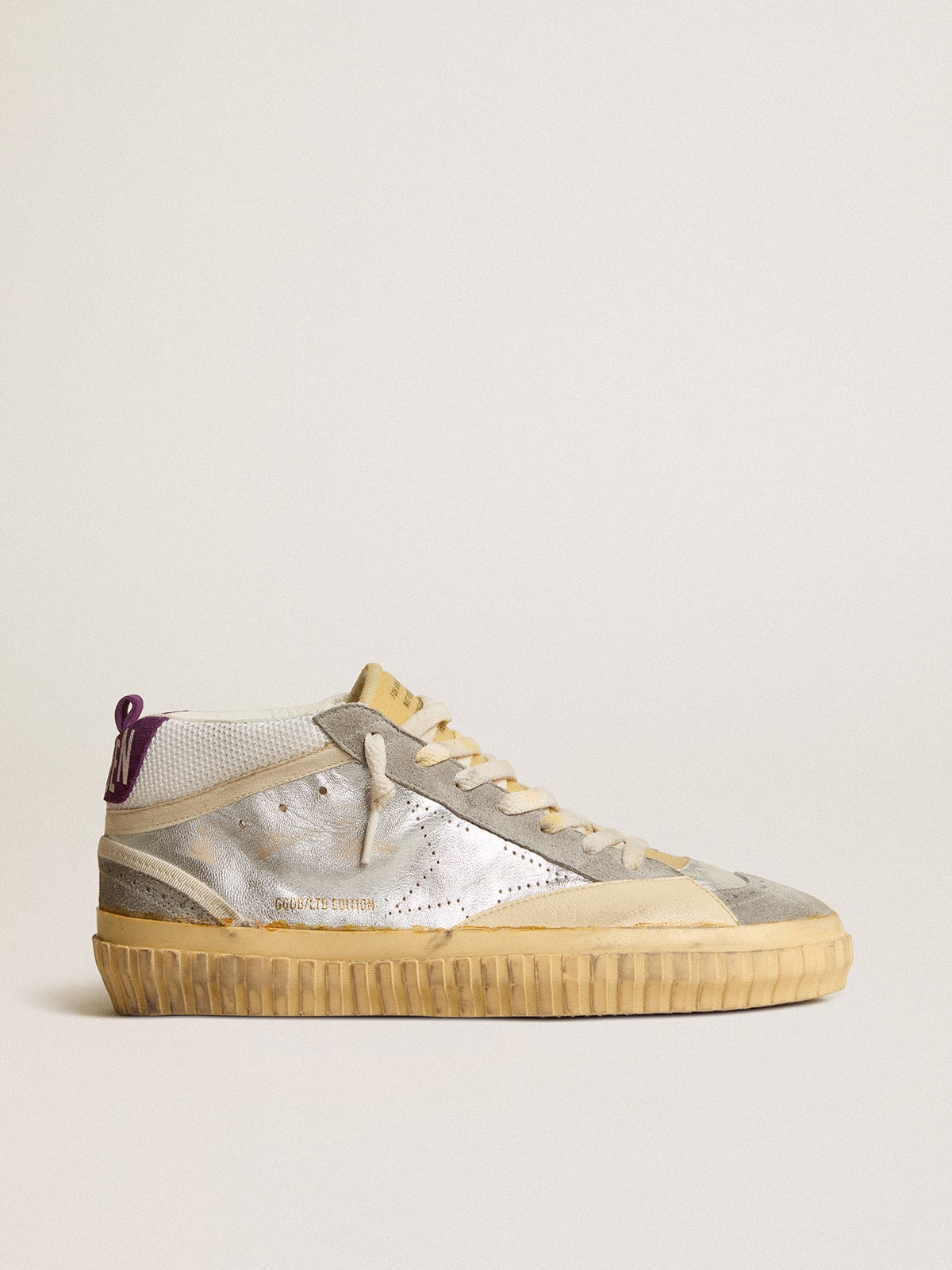 Mid Star LAB in silver metallic leather and mesh with perforated star