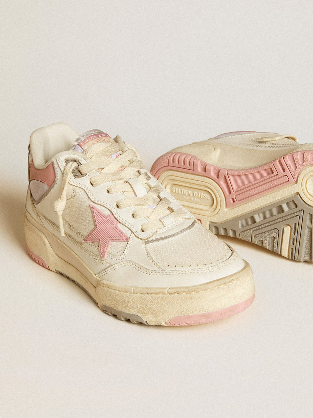 Men’s Forty2 with pink star and white leather heel tab