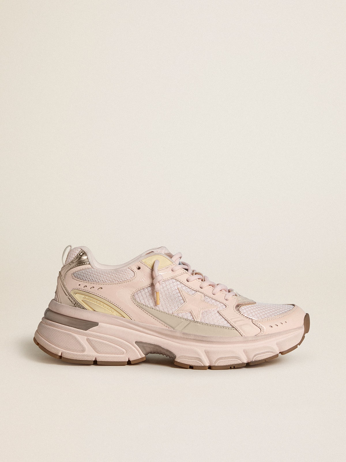 Men’s Lightstar with pink leather and mesh upper and pink star
