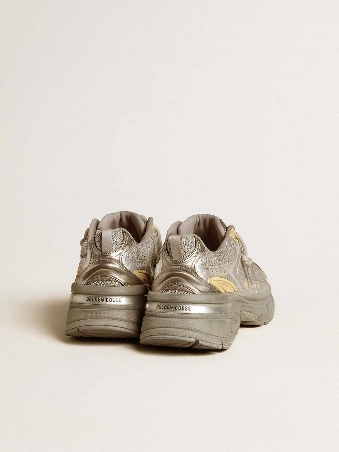 Men’s Lightstar in metallic leather and silver mesh with gray star