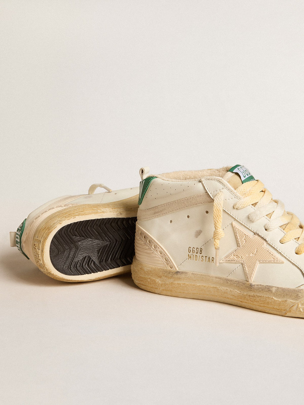 Mid Star in nappa with textured rubber star and cream cotton flash