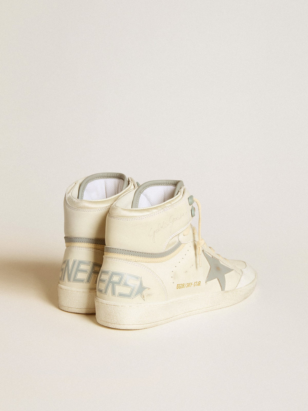Men's Sky-Star in leather with light blue leather star and white heel tab