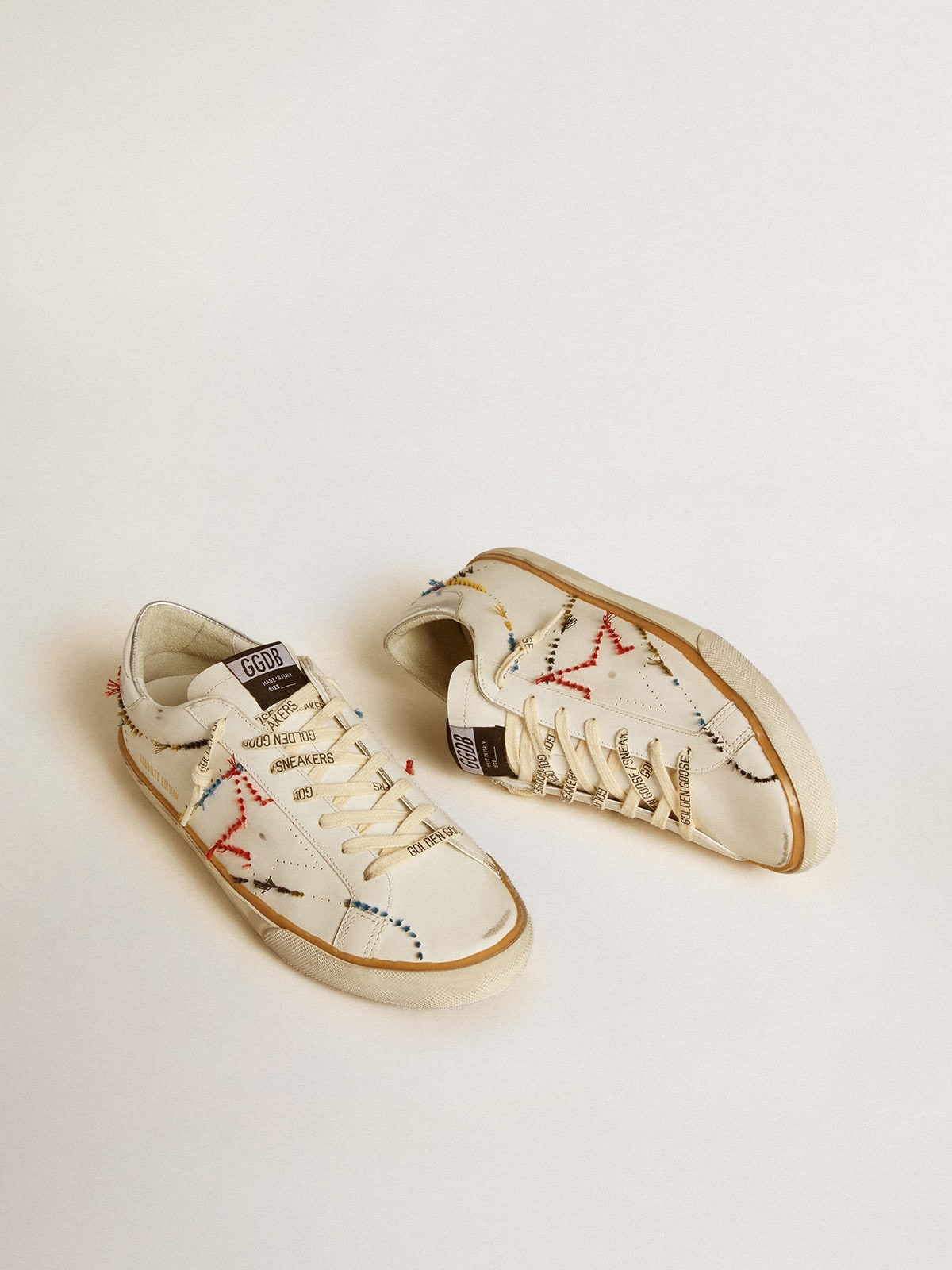 Men’s Super-Star LTD with perforated star and metallic leather heel tab