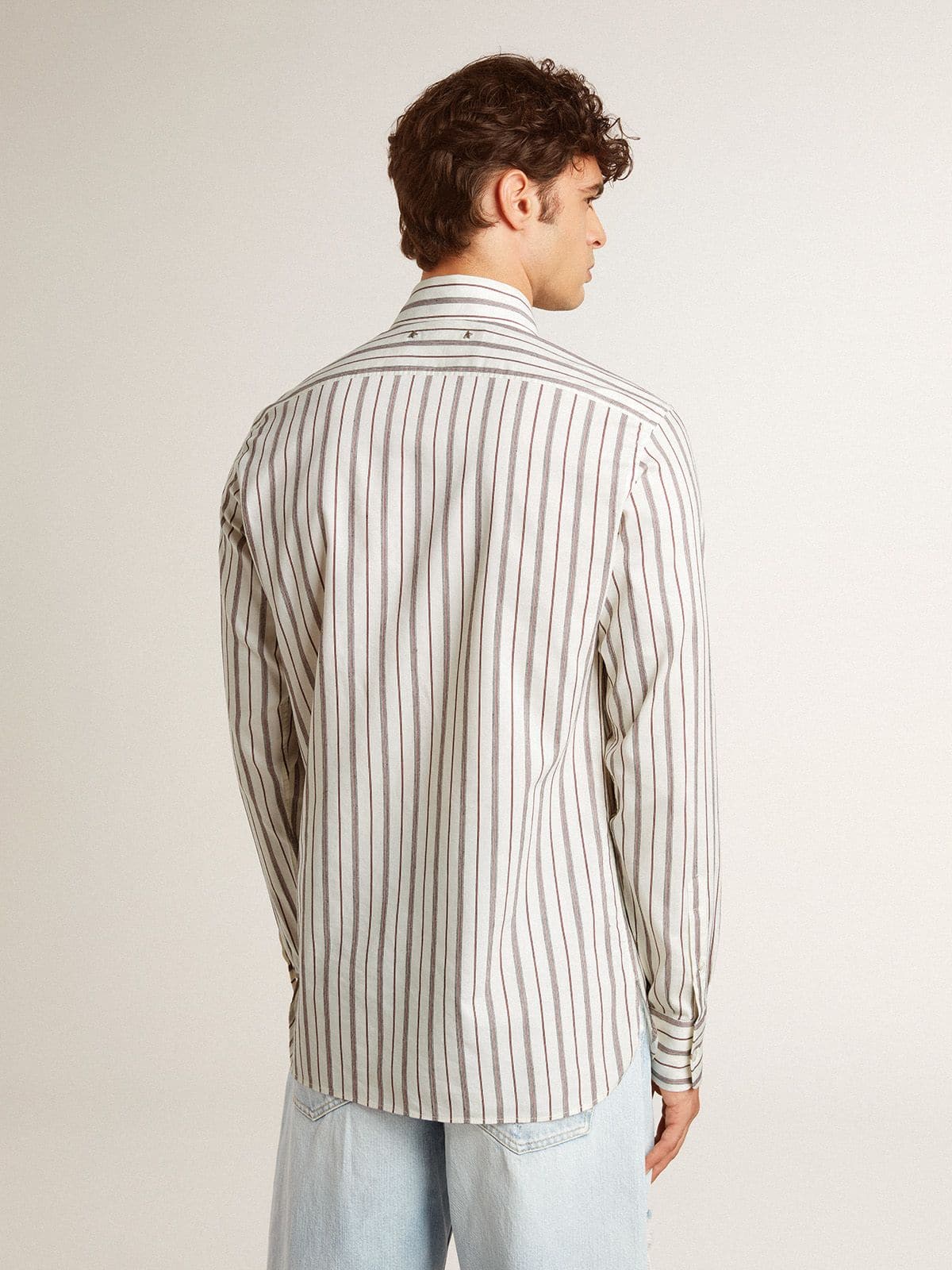Men's white cotton shirt with fine burgundy stripes