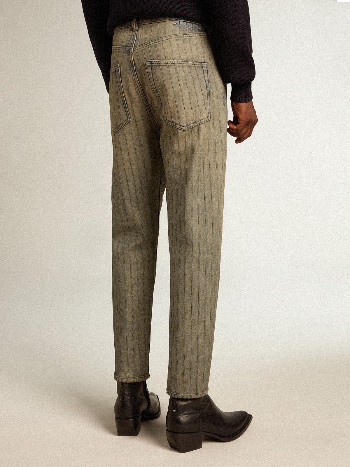 Men's gray pants in striped denim