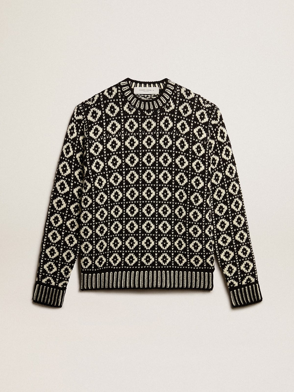 Round-neck sweater with geometric pattern in vintage white and black