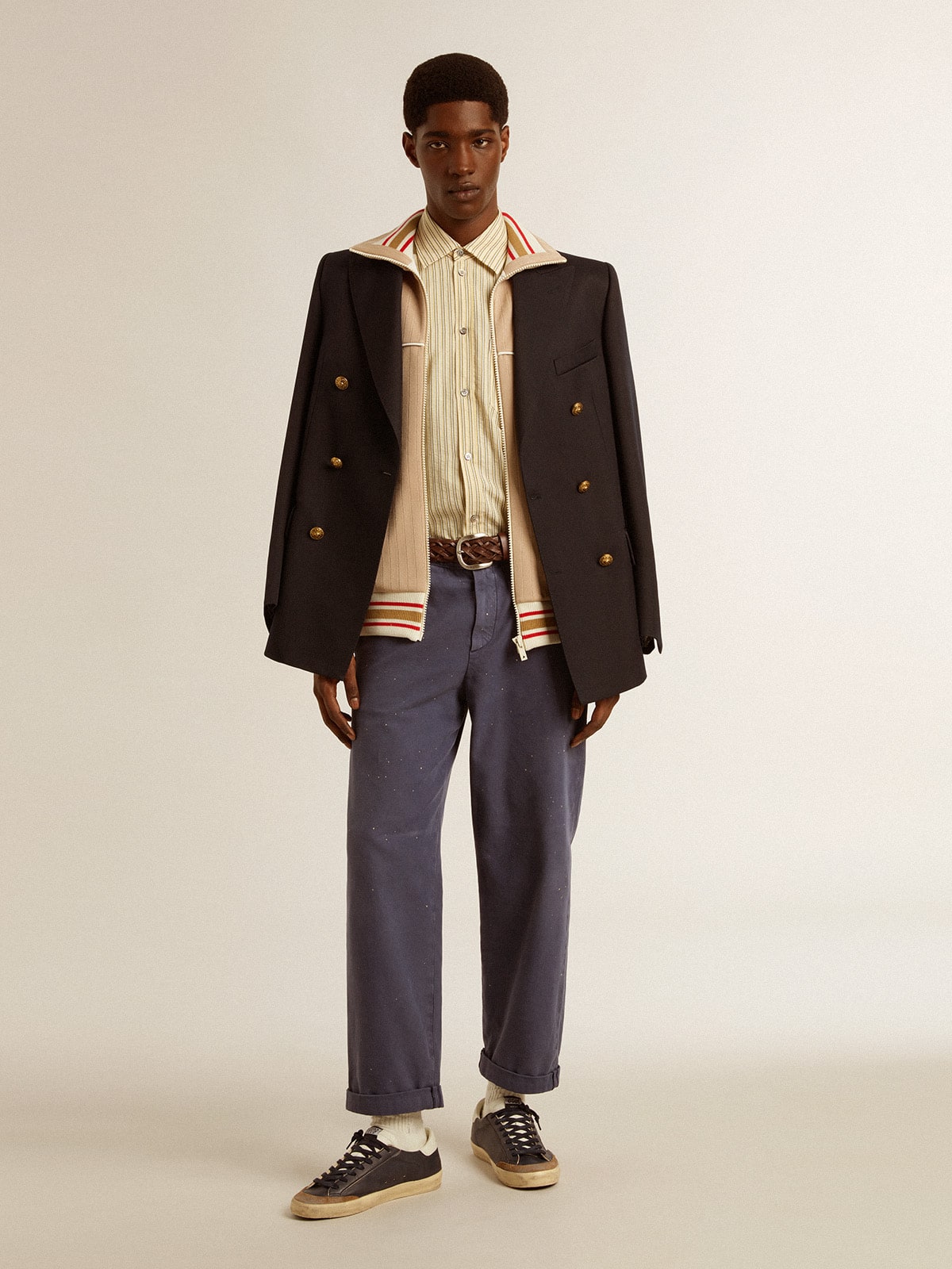 Men's chinos in blue with a lived-in effect