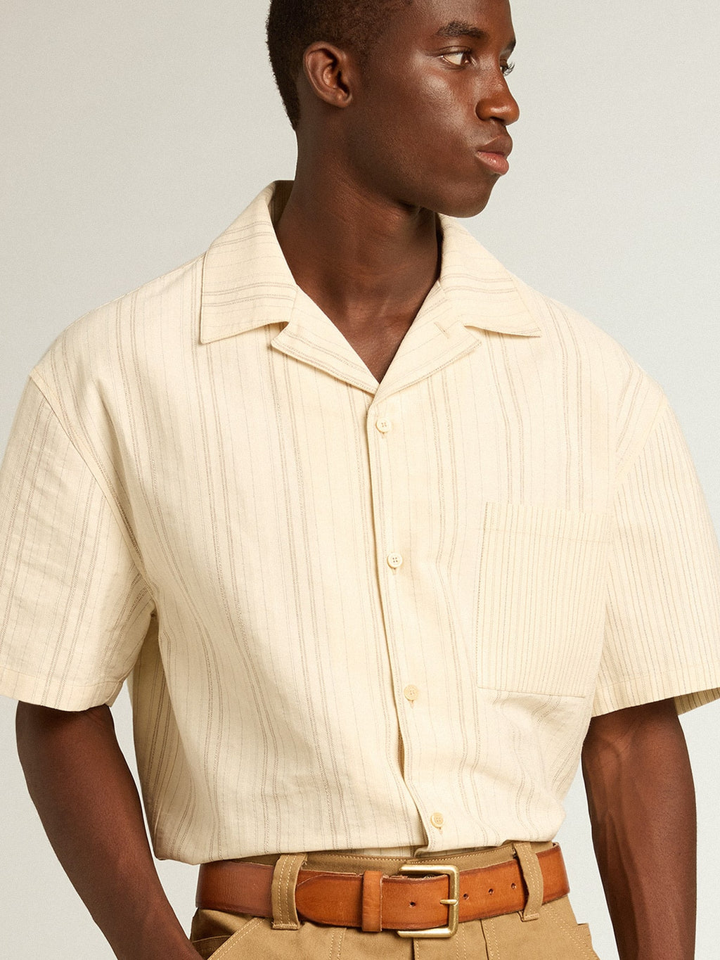 Men's short-sleeved shirt in ecru-colored cotton
