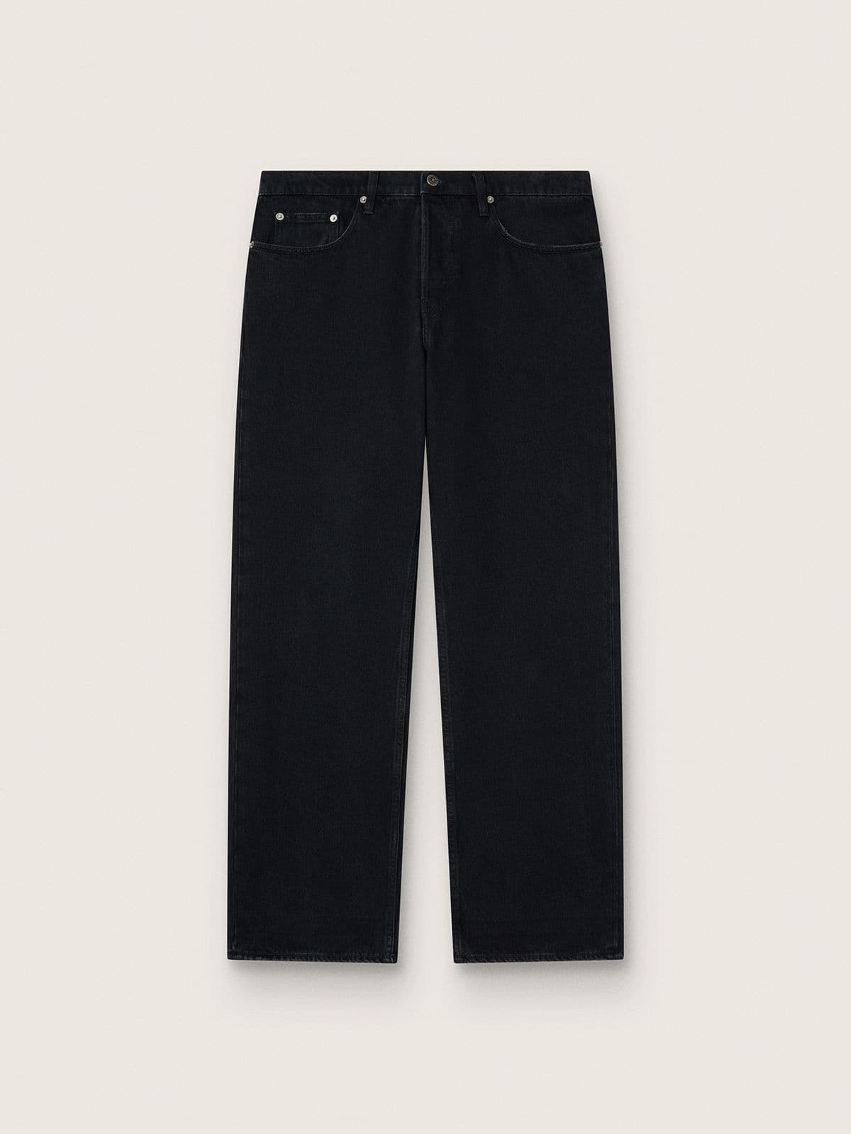 Men's black one-wash jeans