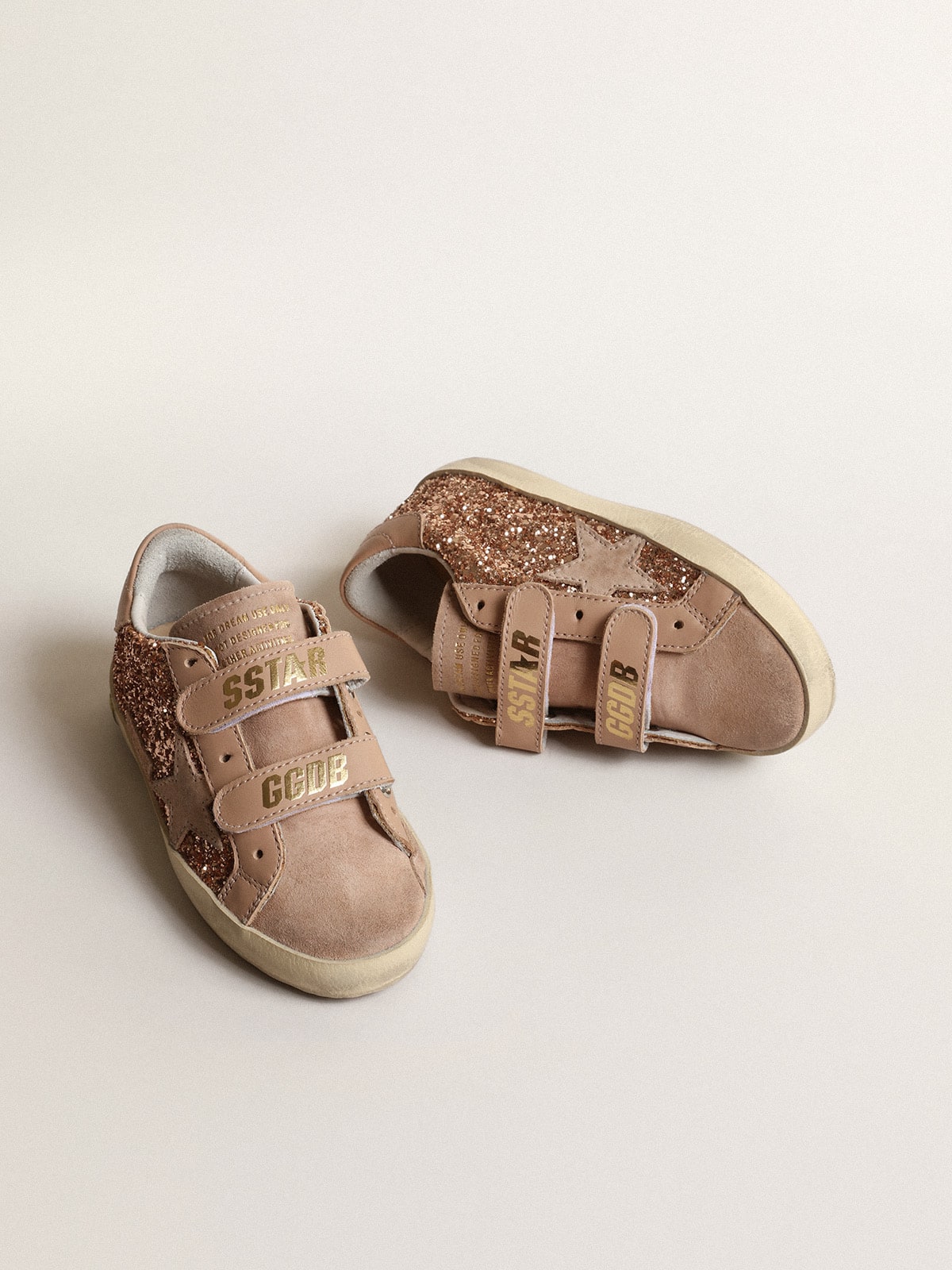 Old School Teen in peach-pink glitter with pink suede star
