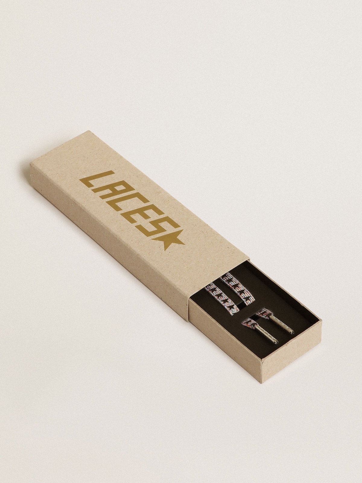 Multicolor Lurex laces with contrasting black stars