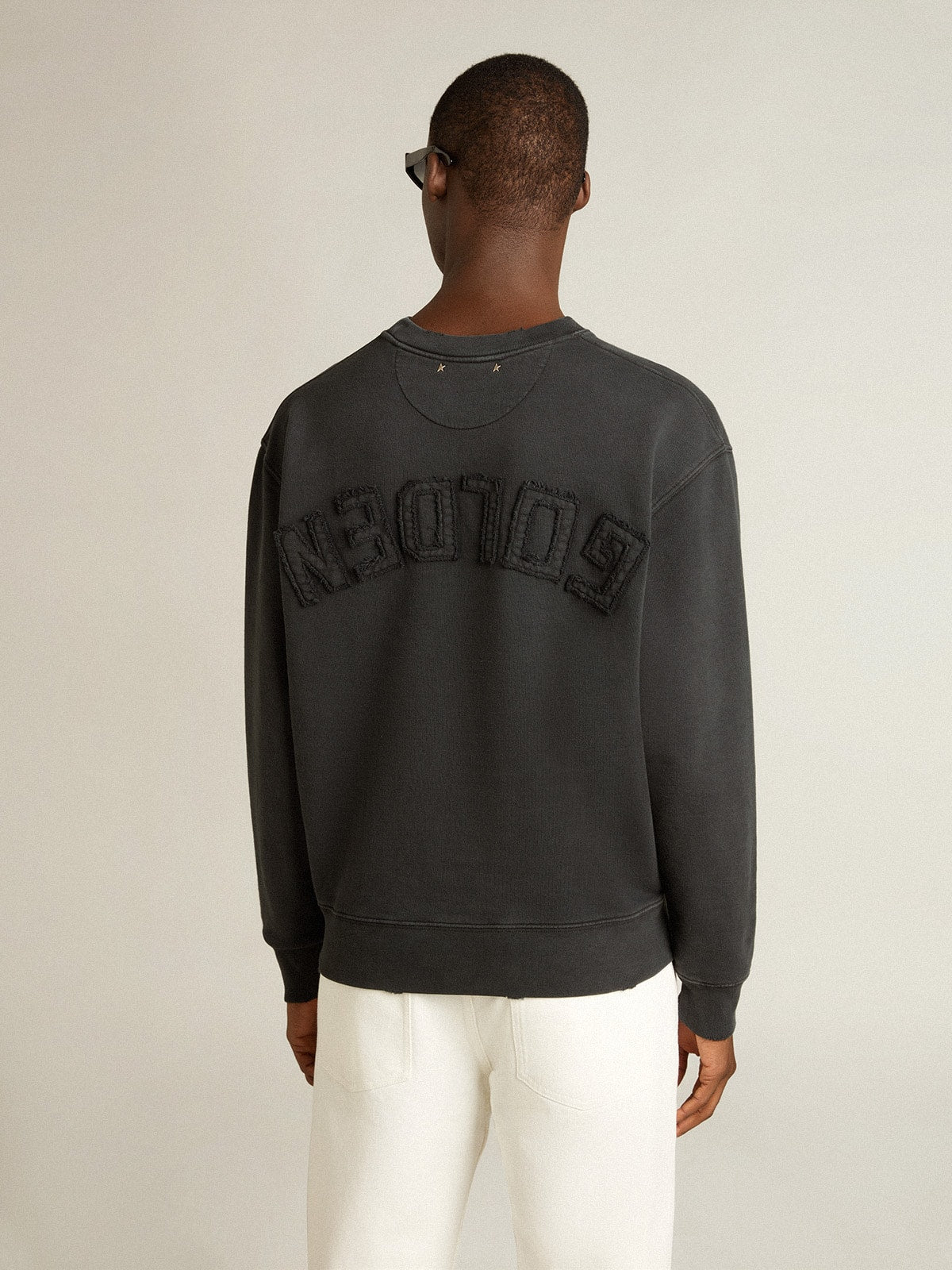 Sweatshirt in washed black with reverse logo on the back - Jersey Capsule