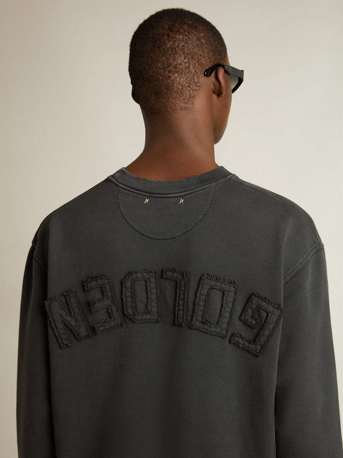 Sweatshirt in washed black with reverse logo on the back - Jersey Capsule