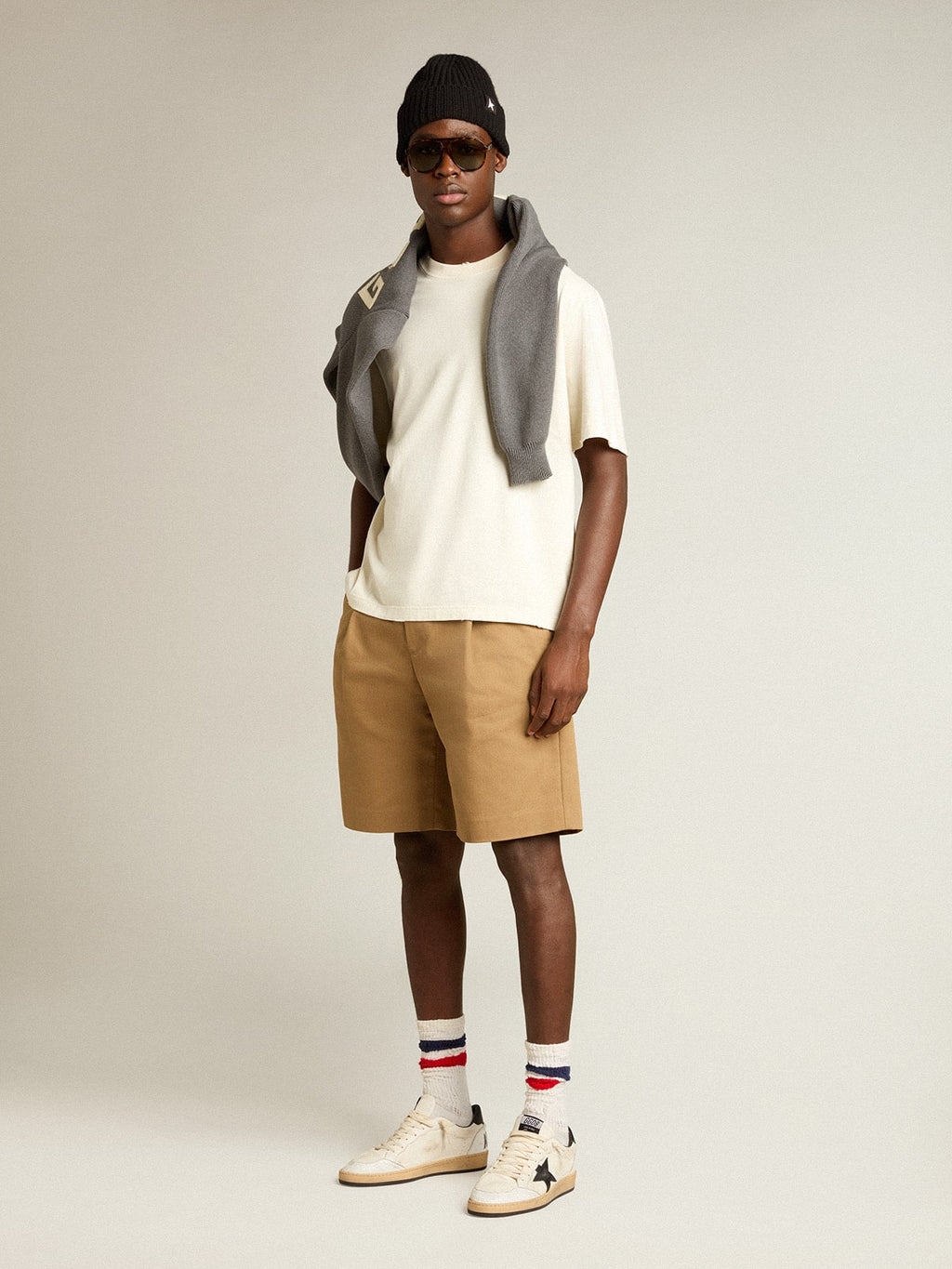 T-shirt in aged white with reverse logo on the back - Jersey Capsule