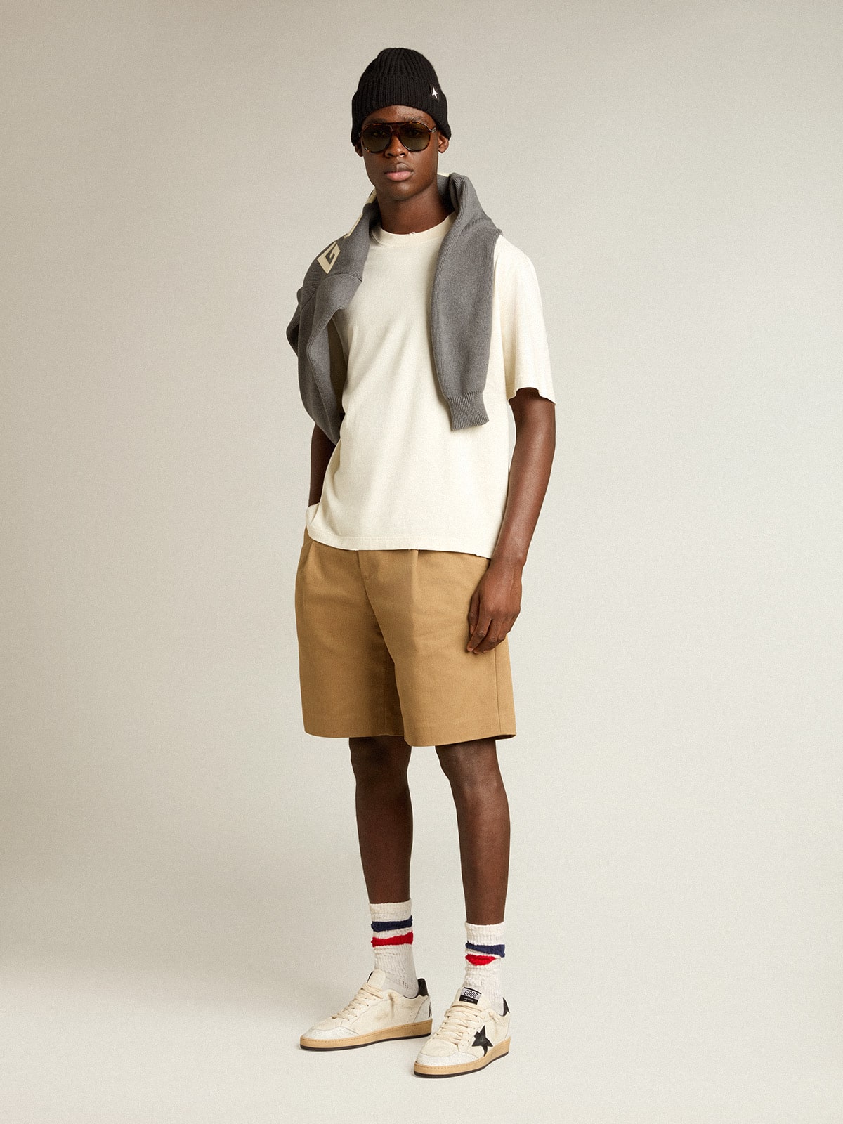 T-shirt in aged white with reverse logo on the back - Jersey Capsule