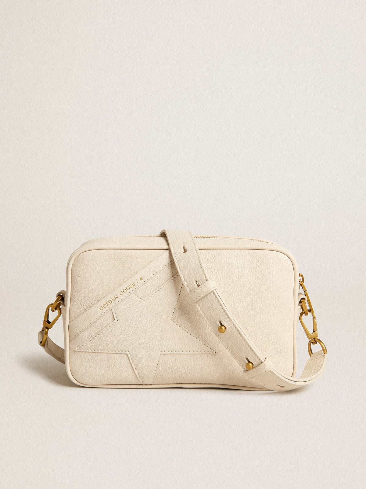 Women’s Star Bag in butter-colored leather