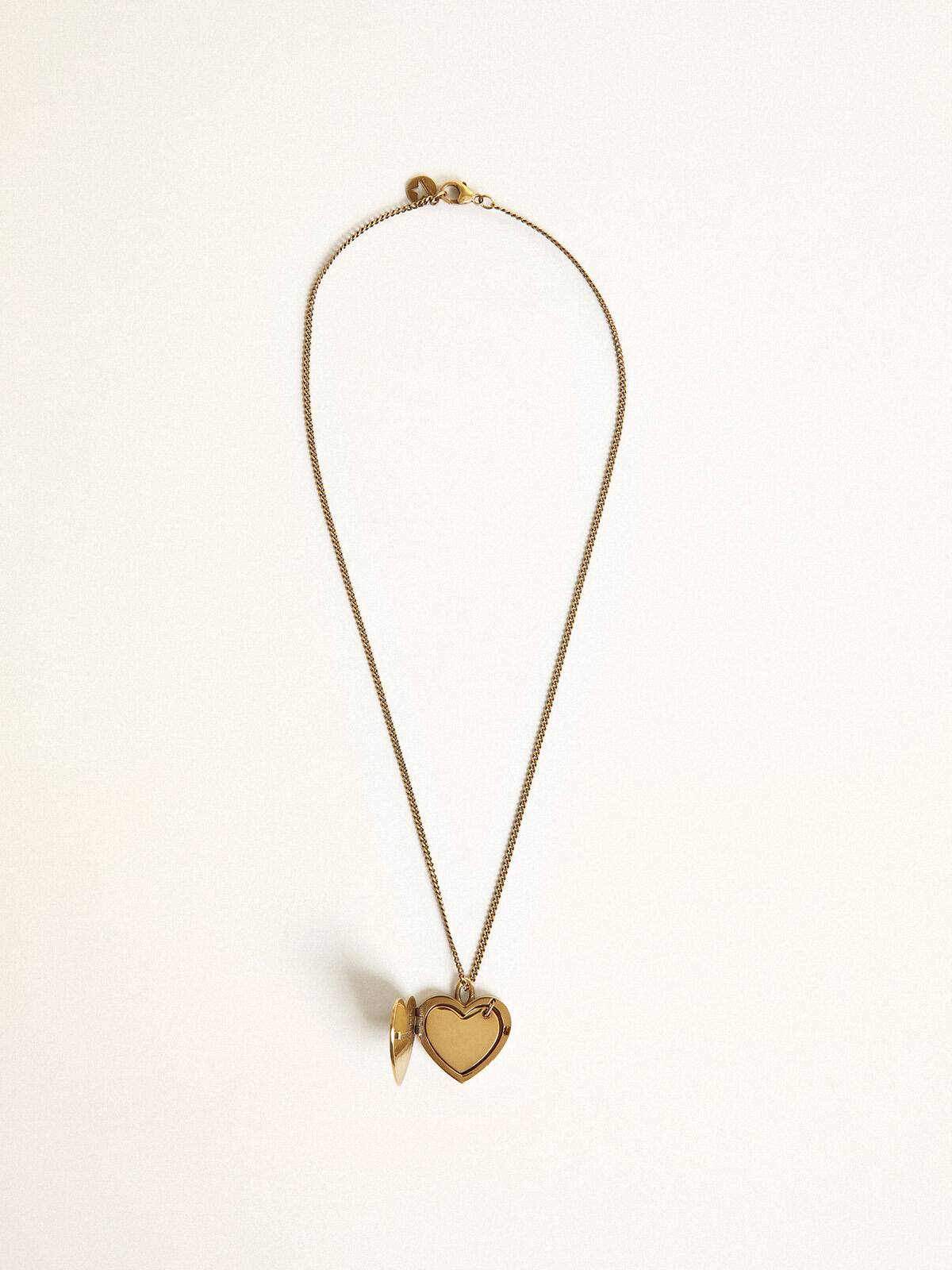 Necklace in antique gold color with heart charms