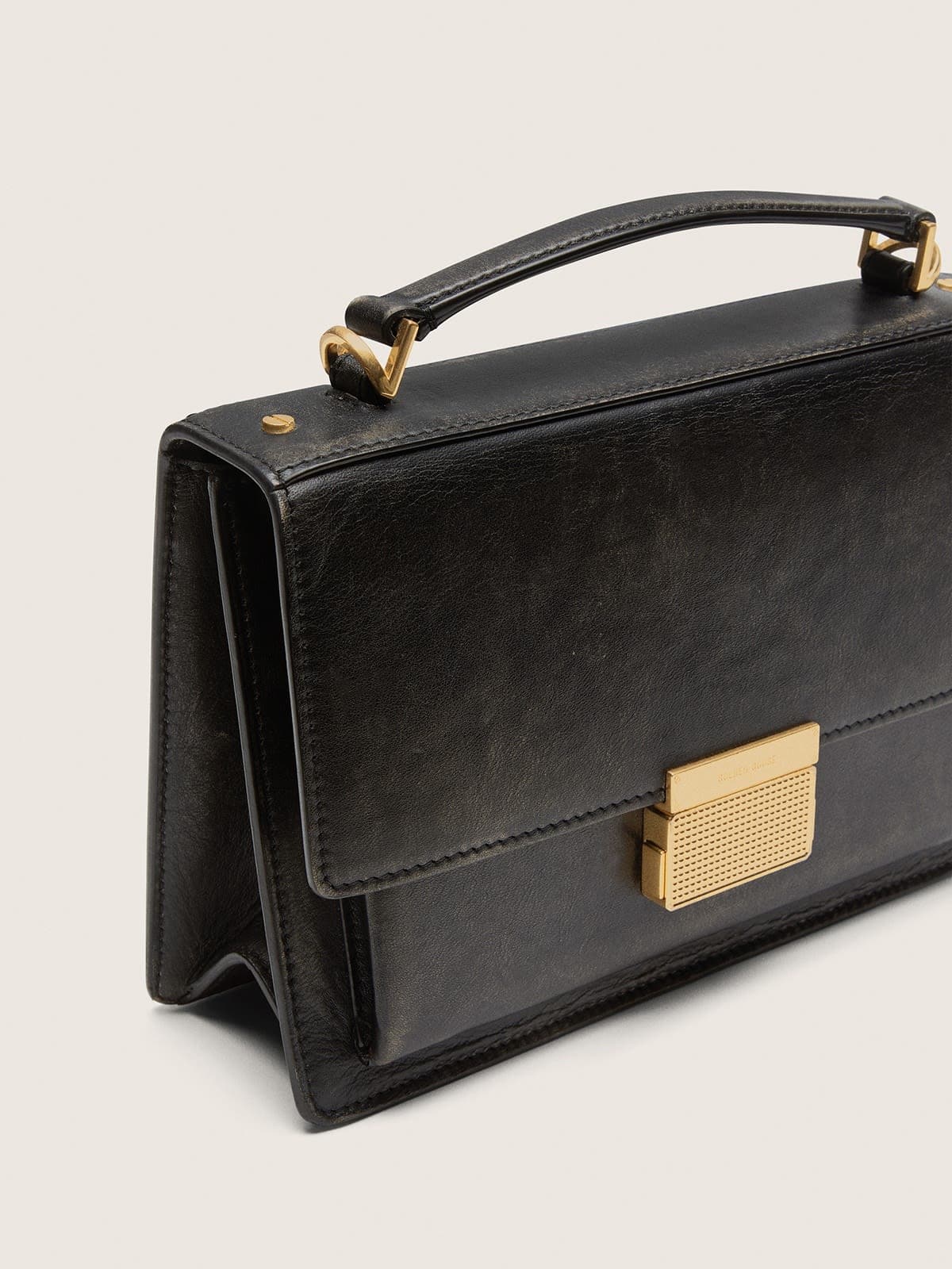 Venezia Bag in black distressed leather with gold details