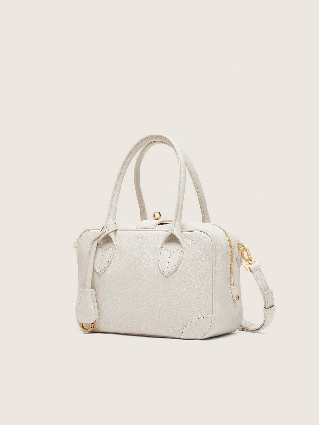 Vita Bag in butter-colored sheepskin leather with gold details