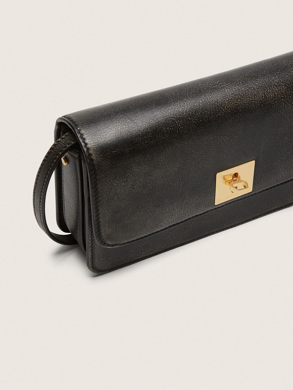 Gioia Bag in black vintage leather with gold details