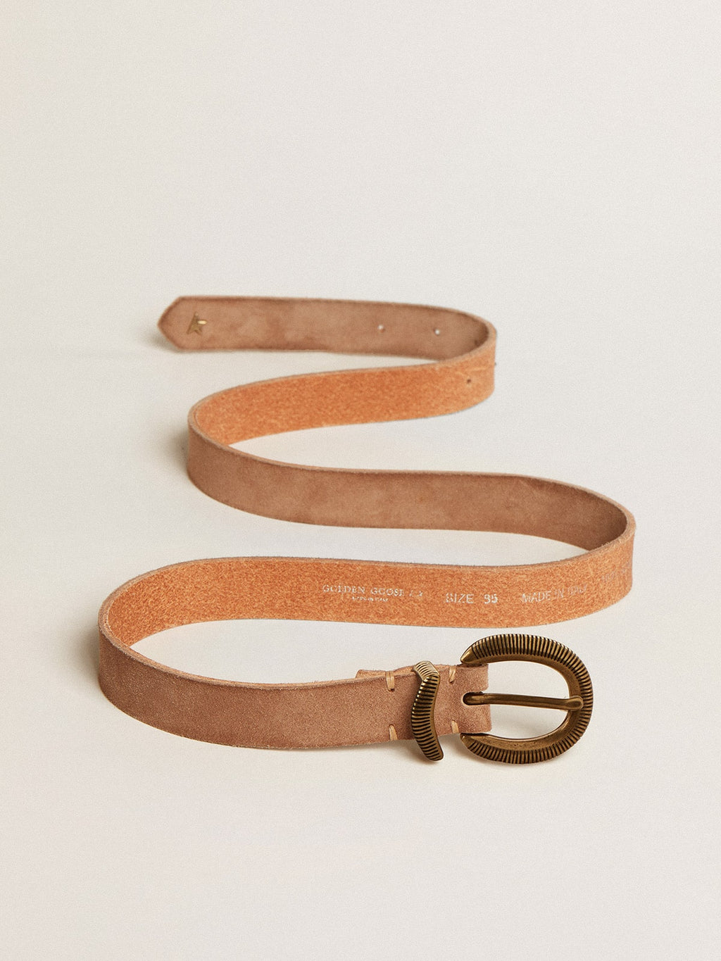 Ash-colored nubuck leather belt with gold buckle