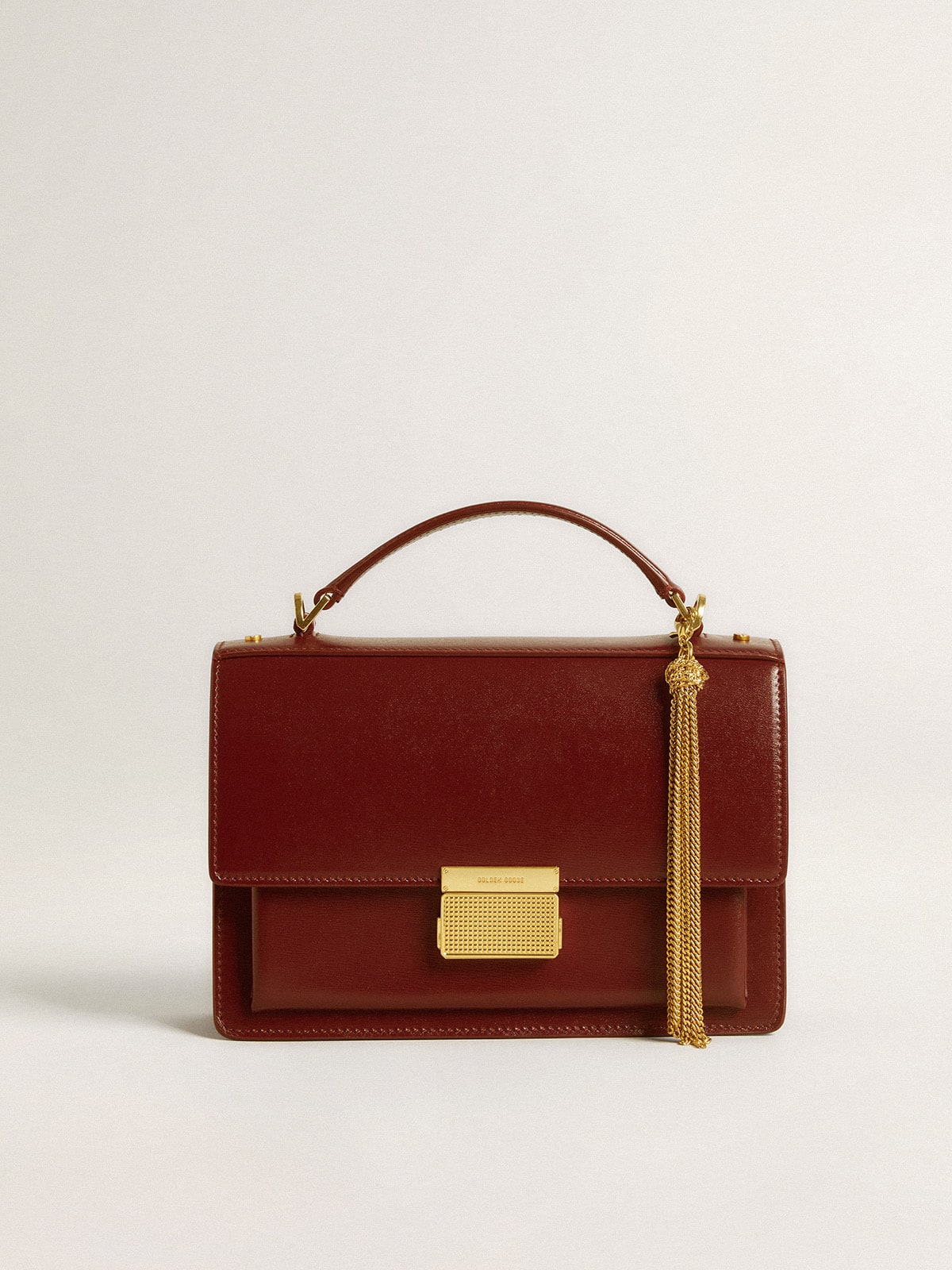 Bag chain in gold-colored brass