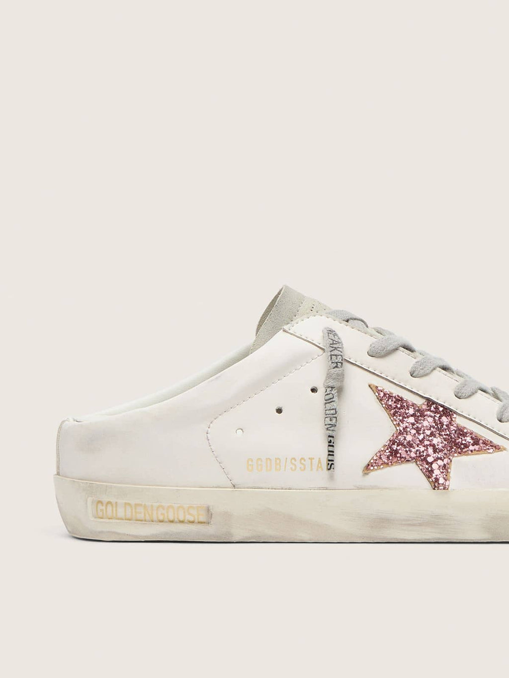 Bio-based Super-Star Sabot with pink glitter star and suede toe