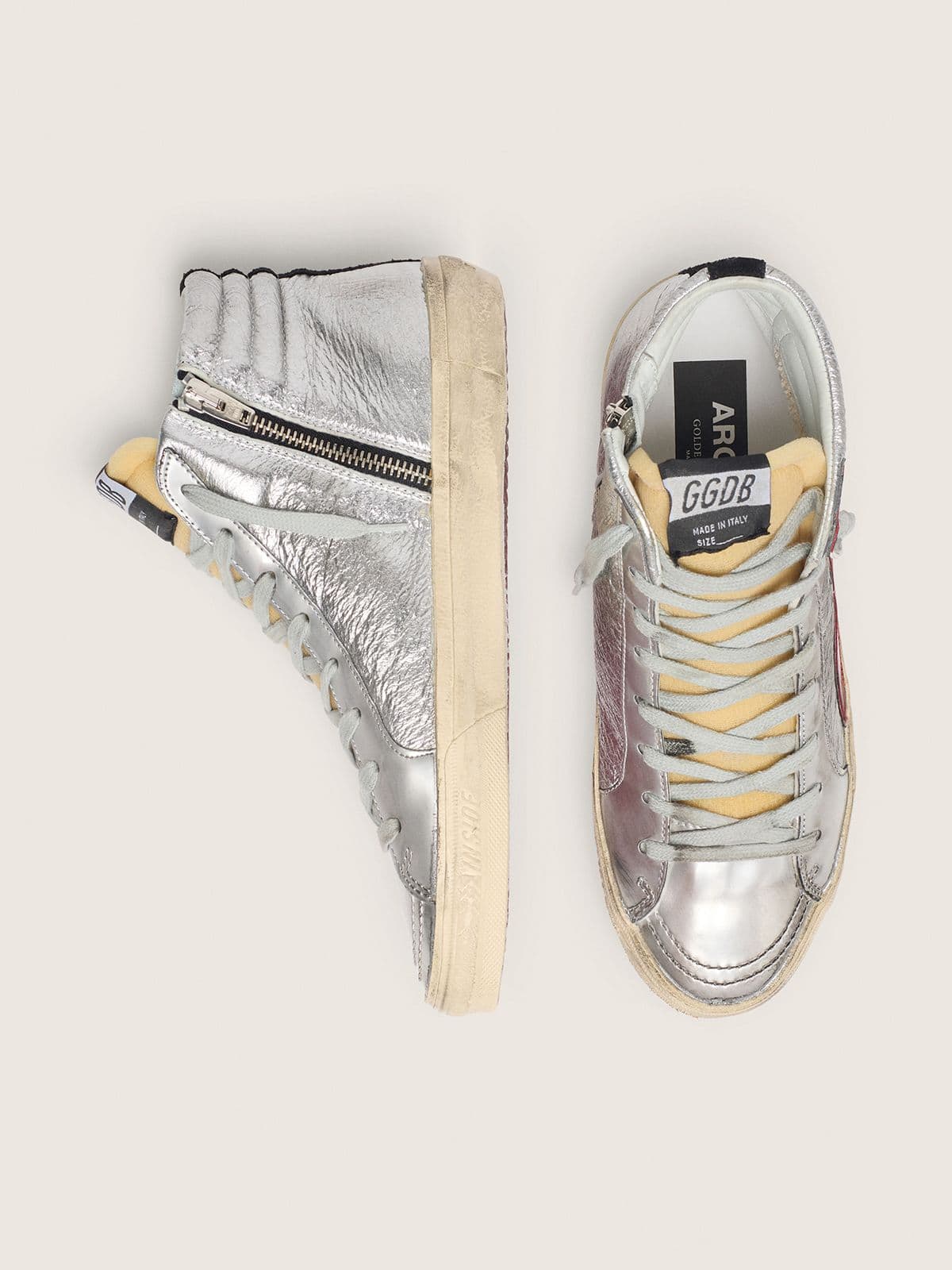 Women’s Slide with silver metallic leather upper and red metallic leather flash