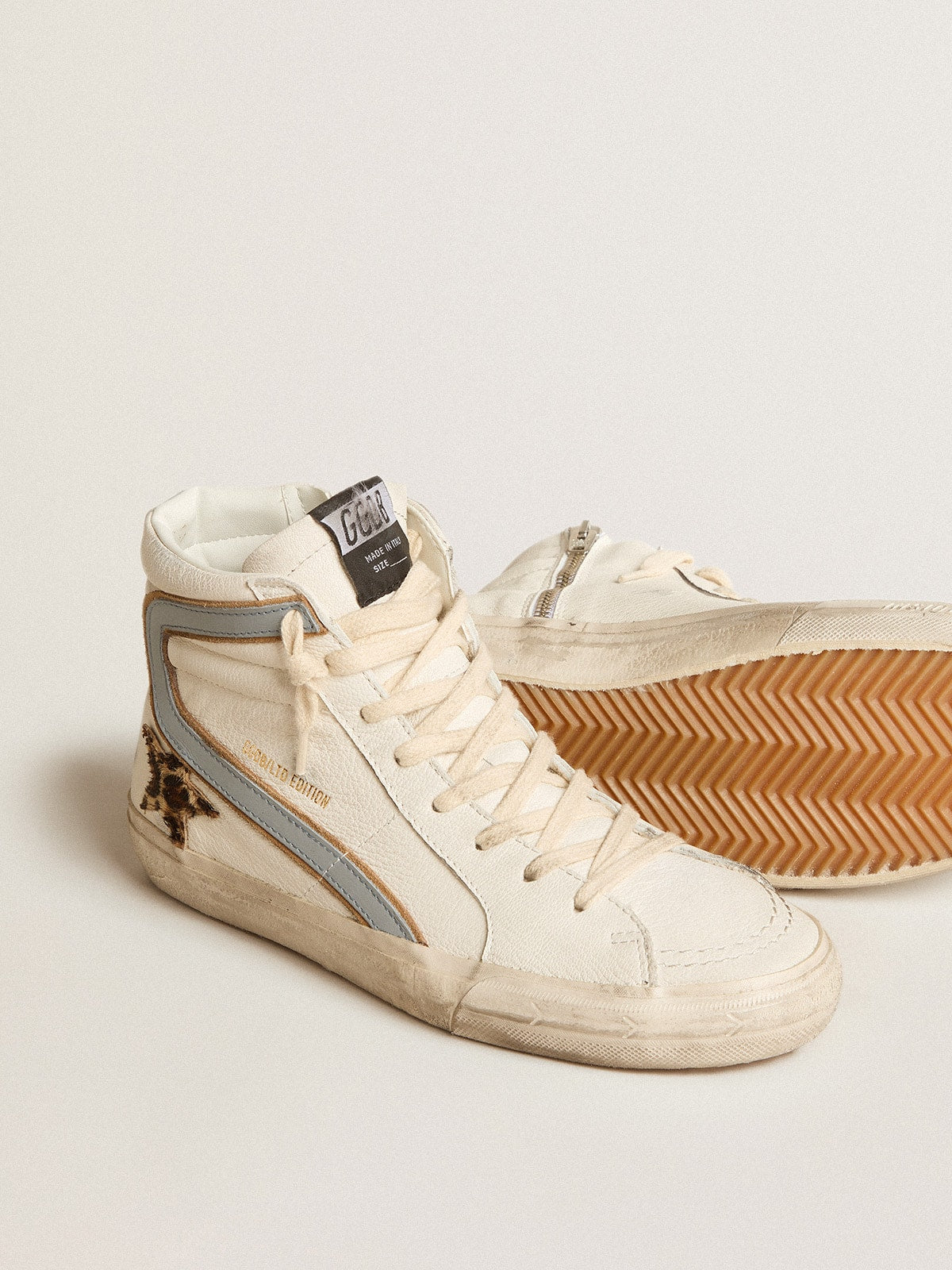 Slide in nappa with leopard-print pony skin star and gray nappa flash