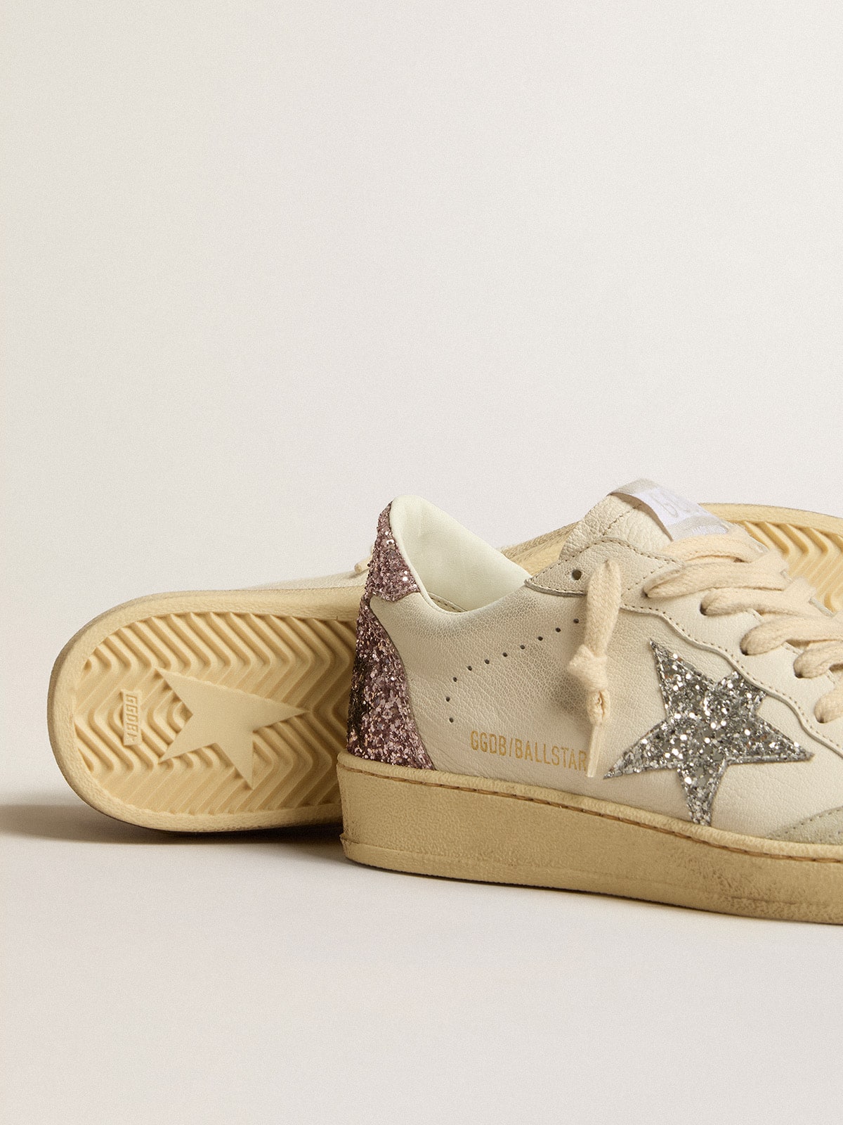 Ball Star with silver glitter star and pink glitter heel tab