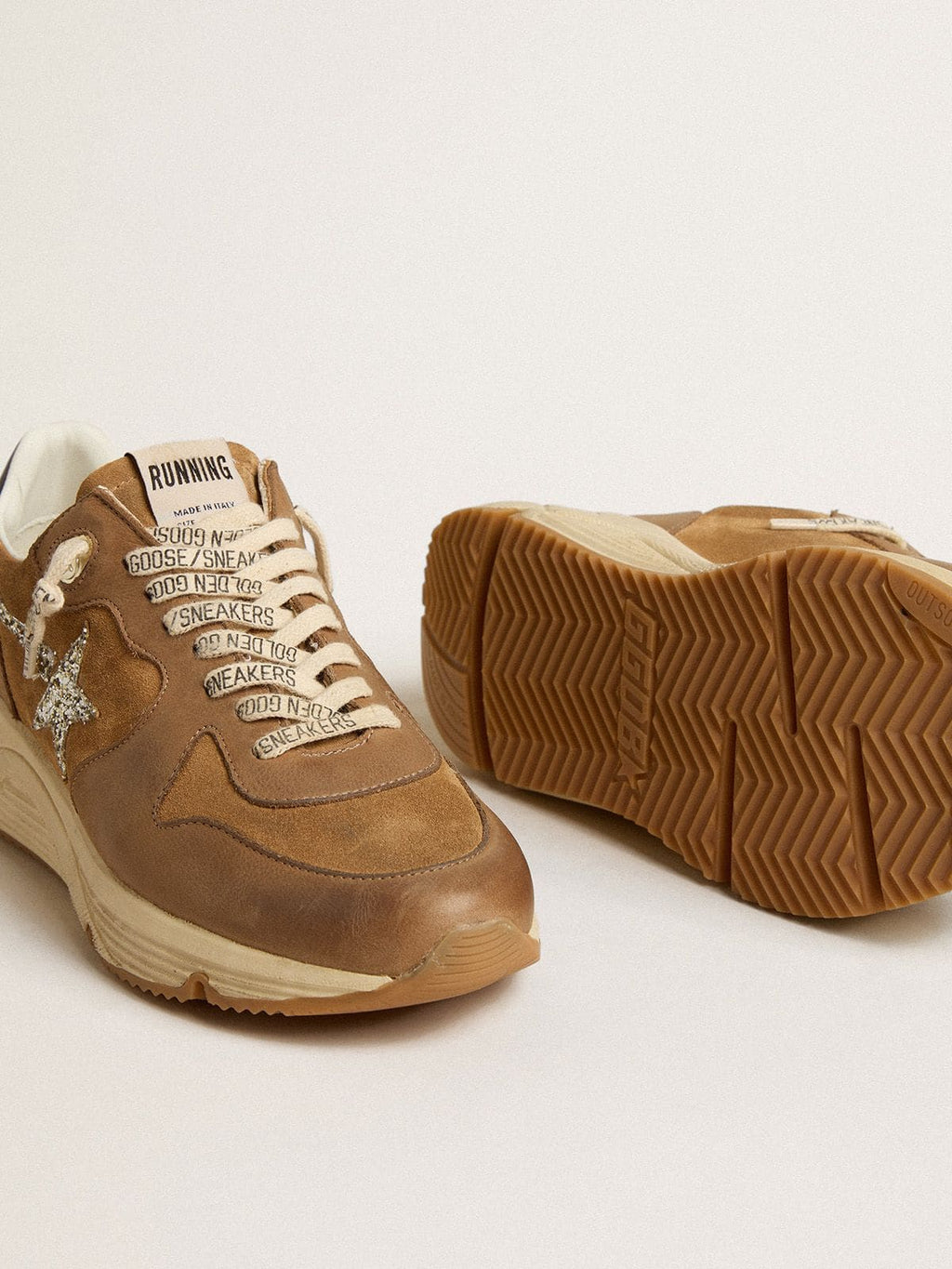 Women’s Running Sole in tobacco-colored nappa leather and suede with silver glitter star