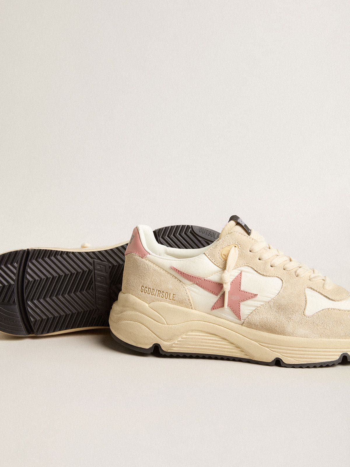 Women’s Running Sole in beige nylon with pink leather star and heel tab