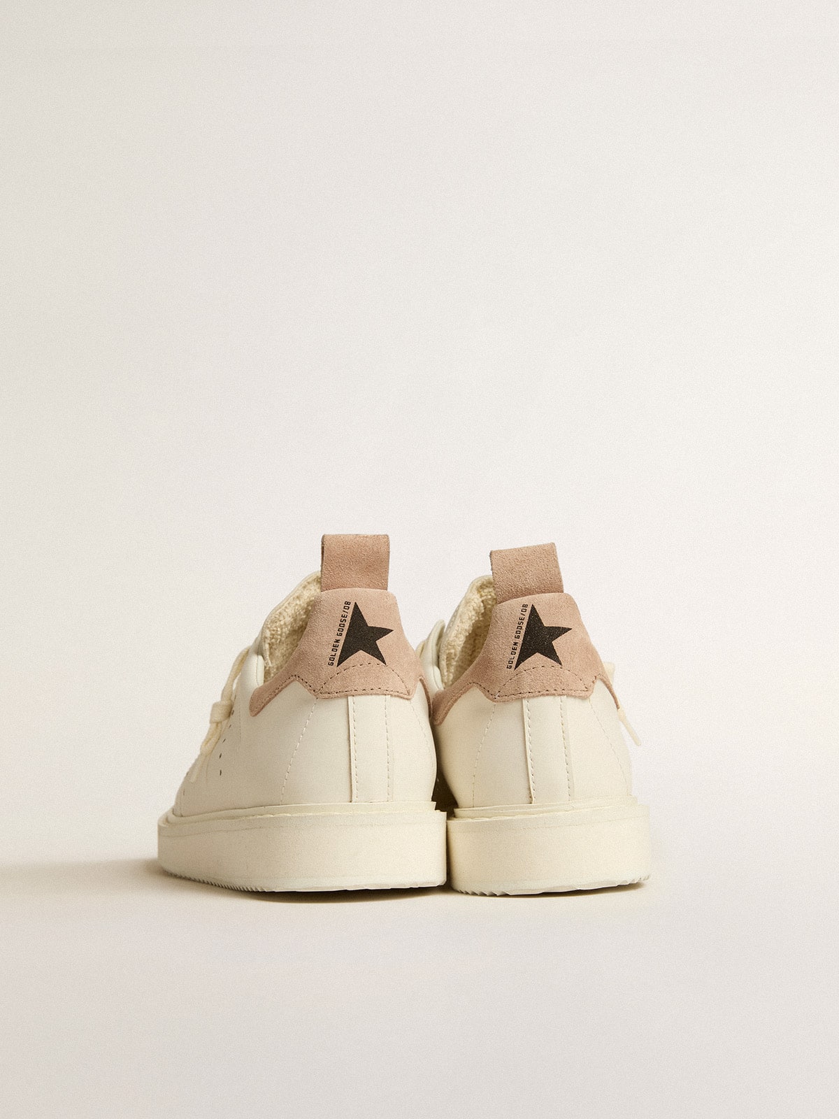 Women's Starter in white leather with light brown nubuck heel tab